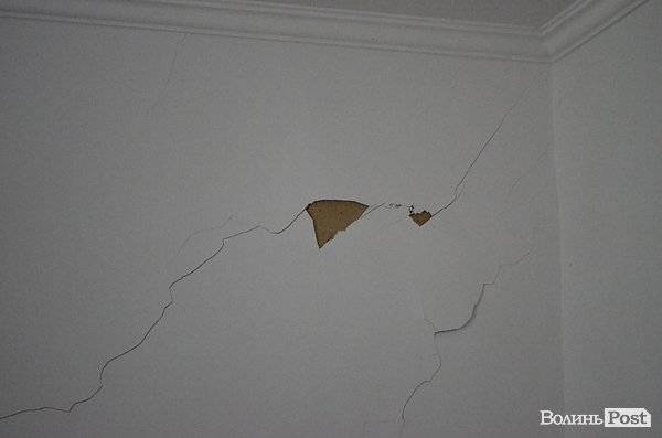 У Луцьку будинок Косачів тріщить по швах. ФОТО